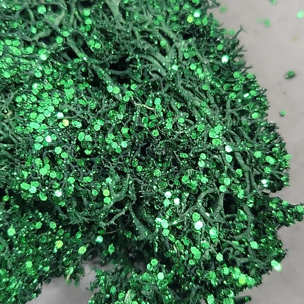 6 Green Moss  Packets.